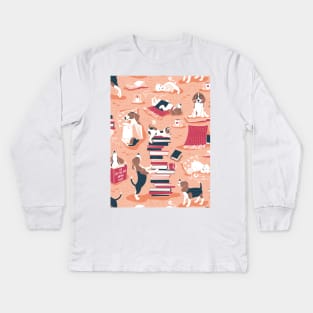 Life is better with books a hot drink and a friend // pattern // coral background brown white and blue beagles and cats and red cozy details Kids Long Sleeve T-Shirt